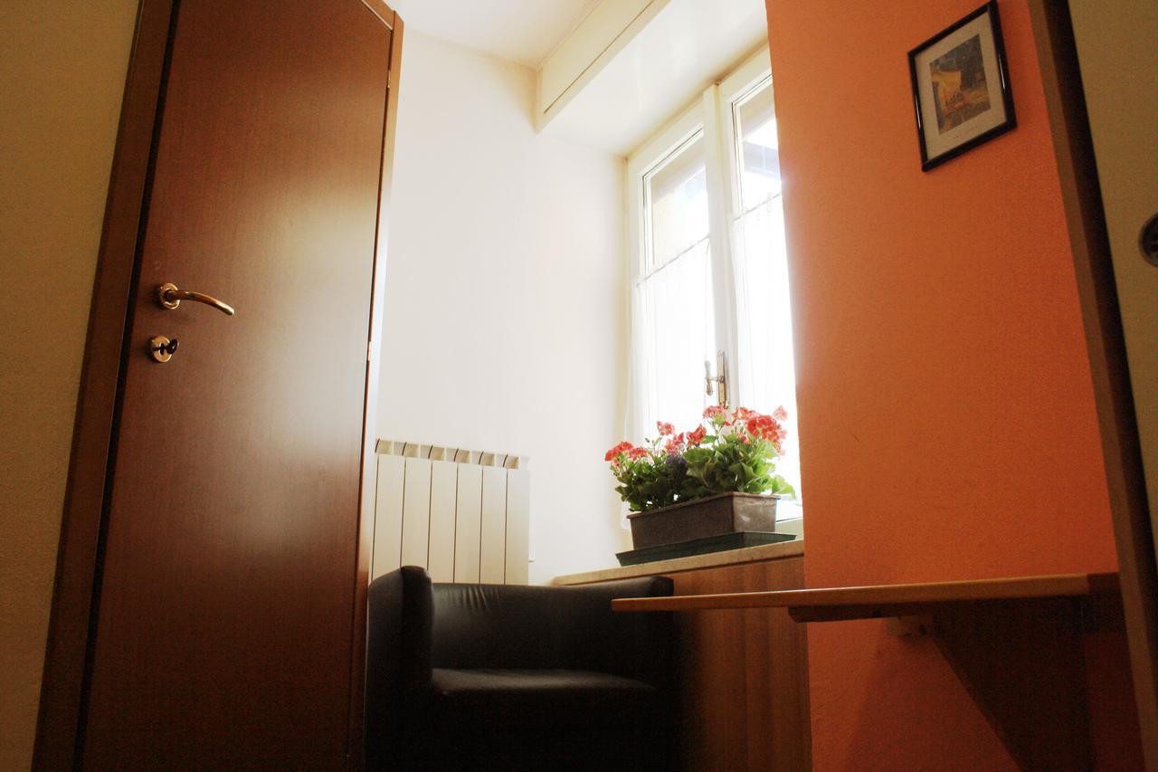 Albergo Della Posta Clusone Exteriör bild